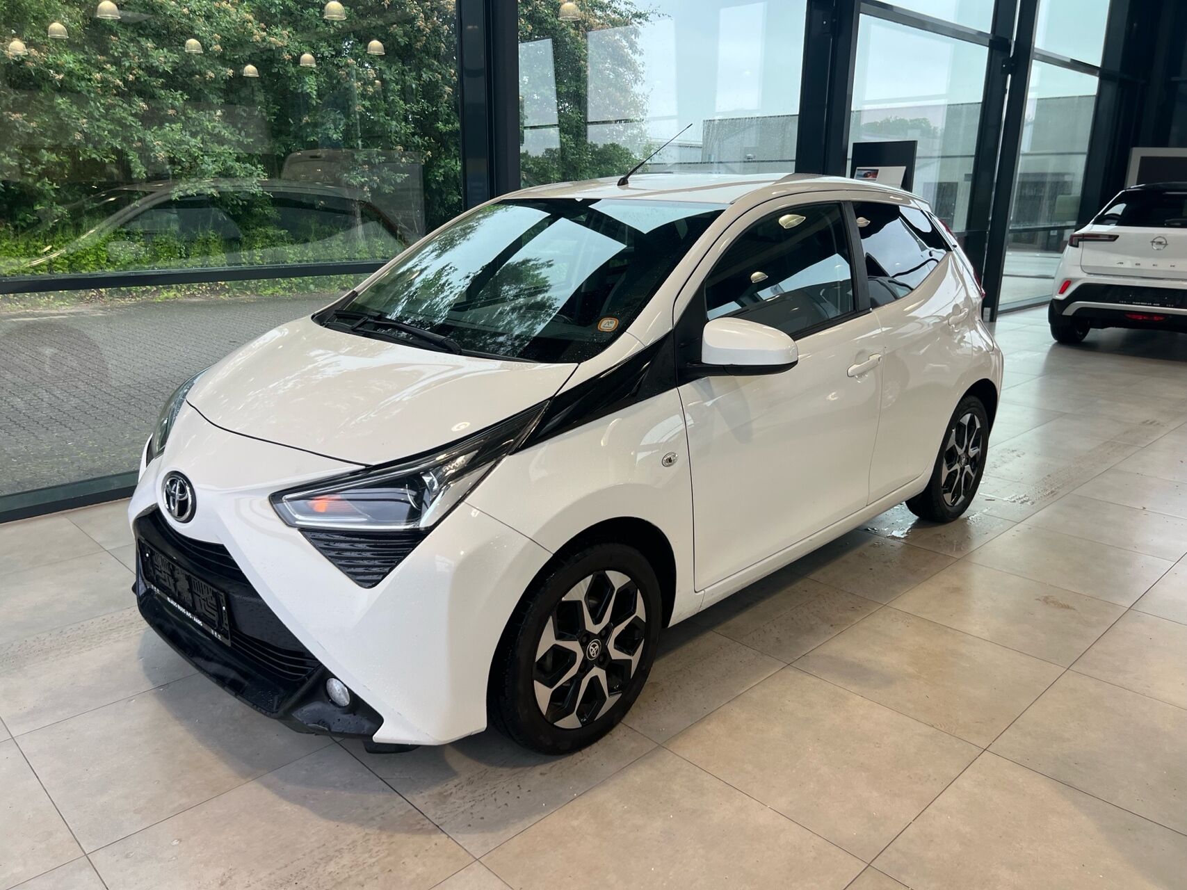 Toyota Aygo 1,0 VVT-I X-Press 72HK 5d